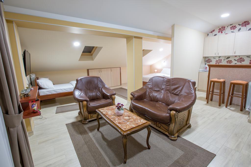 Apartmani Mg Nikšić 외부 사진