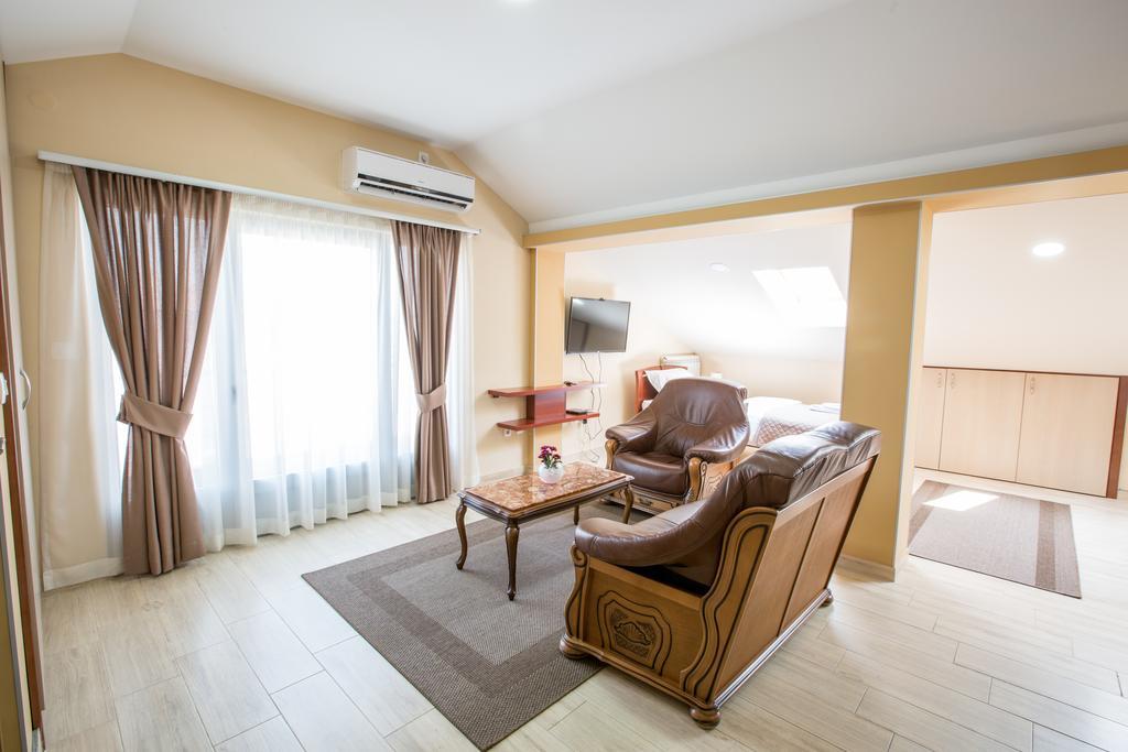 Apartmani Mg Nikšić 외부 사진